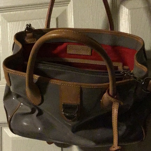 Dooney and Bourke satchel. - Picture 4 of 4